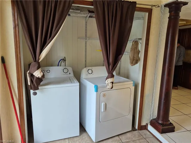 $1,950 | 4907 Catalina Drive, Unit 45, Naples, FL 34112