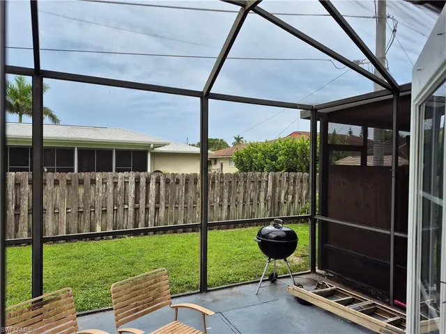 $1,950 | 4907 Catalina Drive, Unit 45, Naples, FL 34112