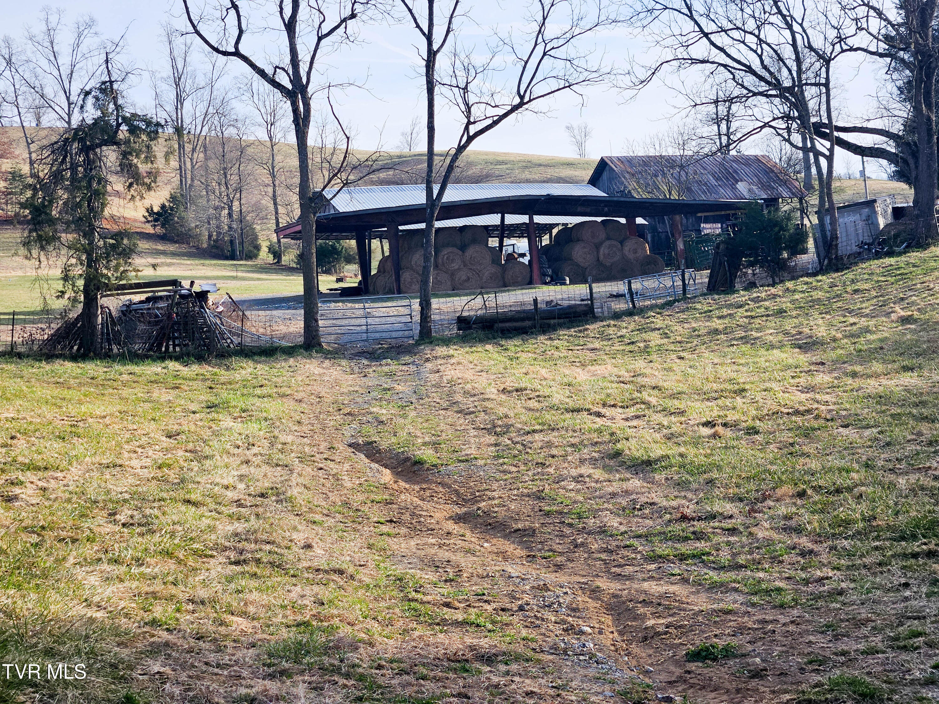 760 Church Road Fall Branch, TN 37656 - Photo 11 of 49 20260105_155330