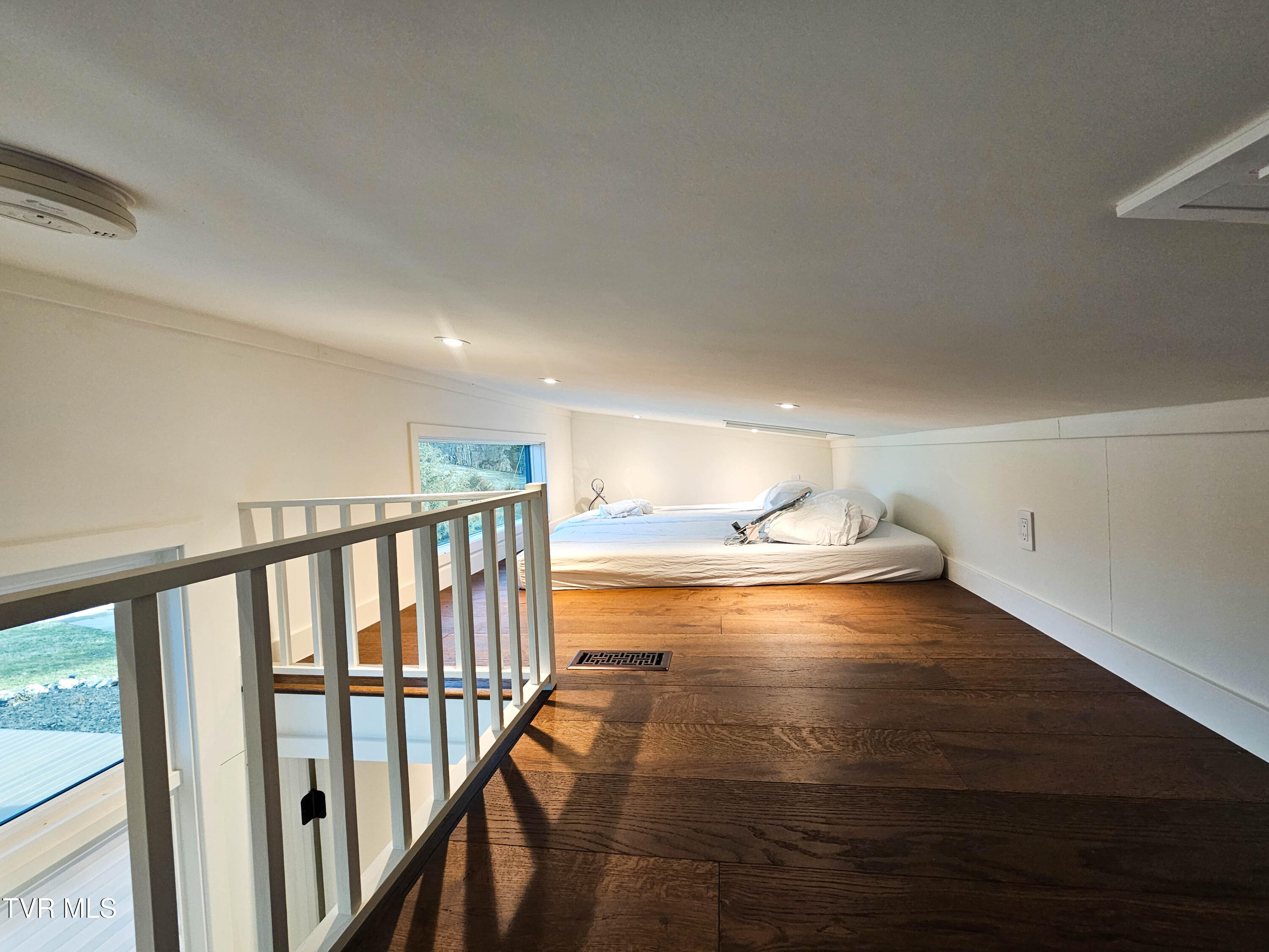 760 Church Road Fall Branch, TN 37656 - Photo 23 of 49 20260105_153033