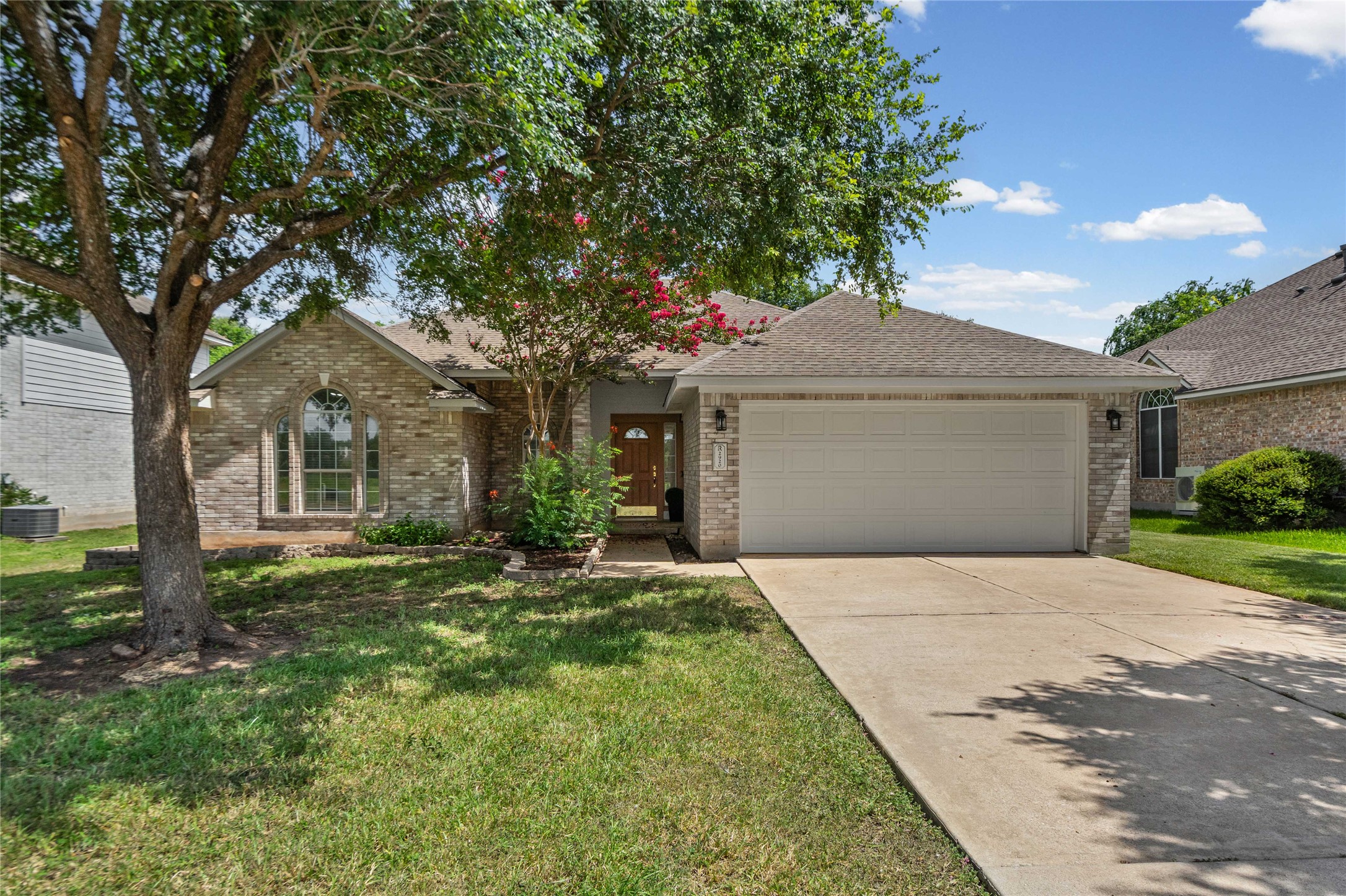 2920 Warwick Way Austin, TX 78748 - Photo 6 of 36 A well-maintained brick single story facing green space tucked inside sought after south austin neighborhood