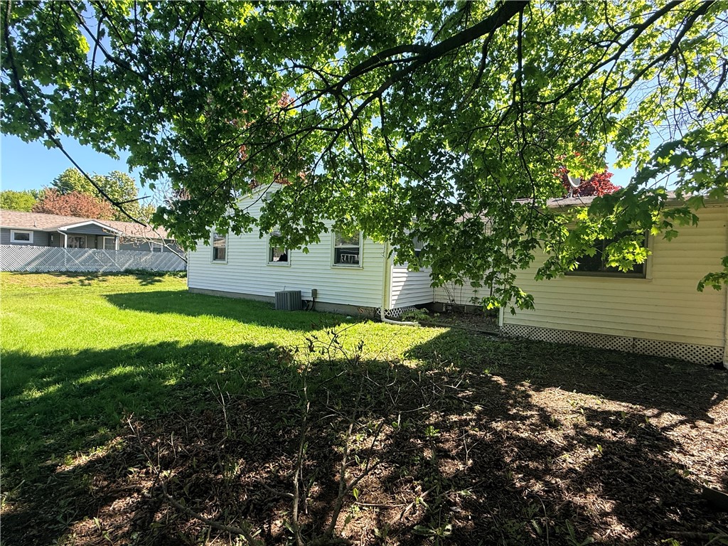12 Gannett Road Farmington, NY 14425 - Photo 9 of 27