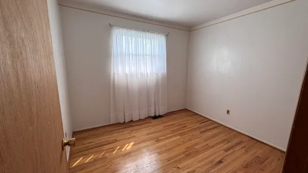 $239,900 | 13442 Kerr Street, Southgate, MI 48195