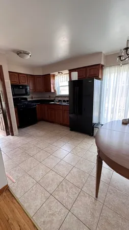 $239,900 | 13442 Kerr Street, Southgate, MI 48195