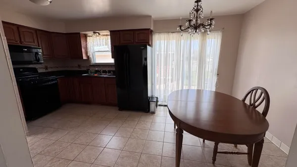 $239,900 | 13442 Kerr Street, Southgate, MI 48195