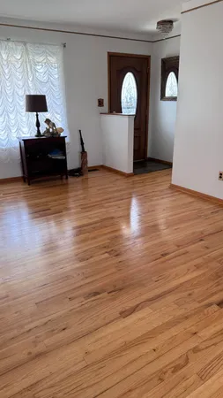 $239,900 | 13442 Kerr Street, Southgate, MI 48195