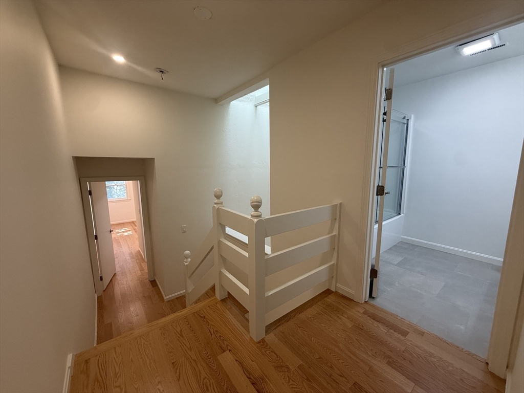 105 Beaconsfield Road, Unit 1 Brookline, MA 02445 - Photo 17 of 21