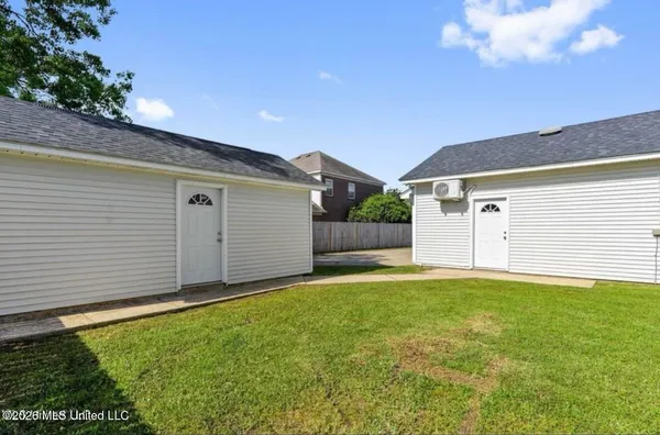 $299,900 | 1302 Roswell Street, Pascagoula, MS 39581