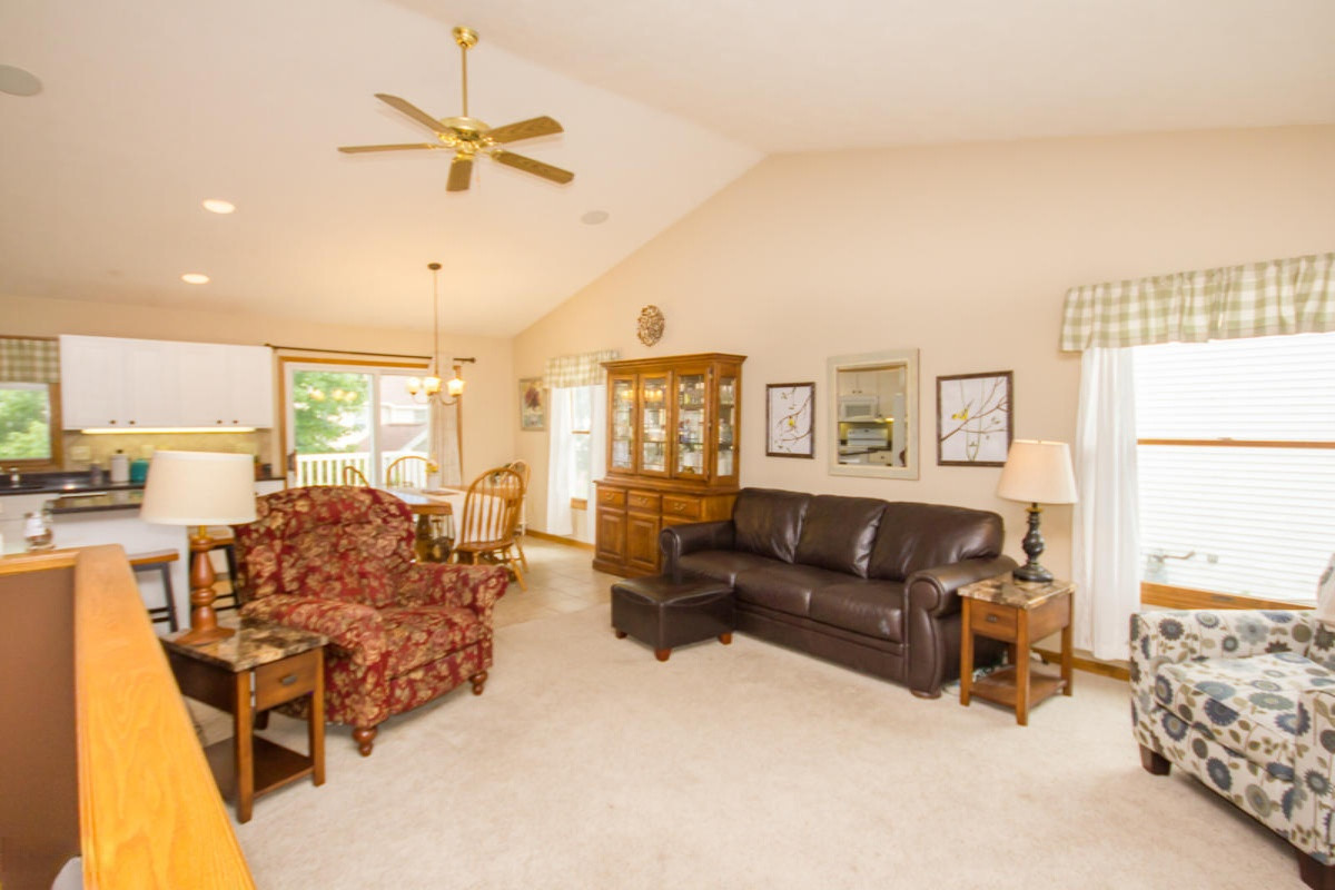 3112 Riley Ridge Road Holland, MI 49424 - Photo 3 of 20 IMG_6848