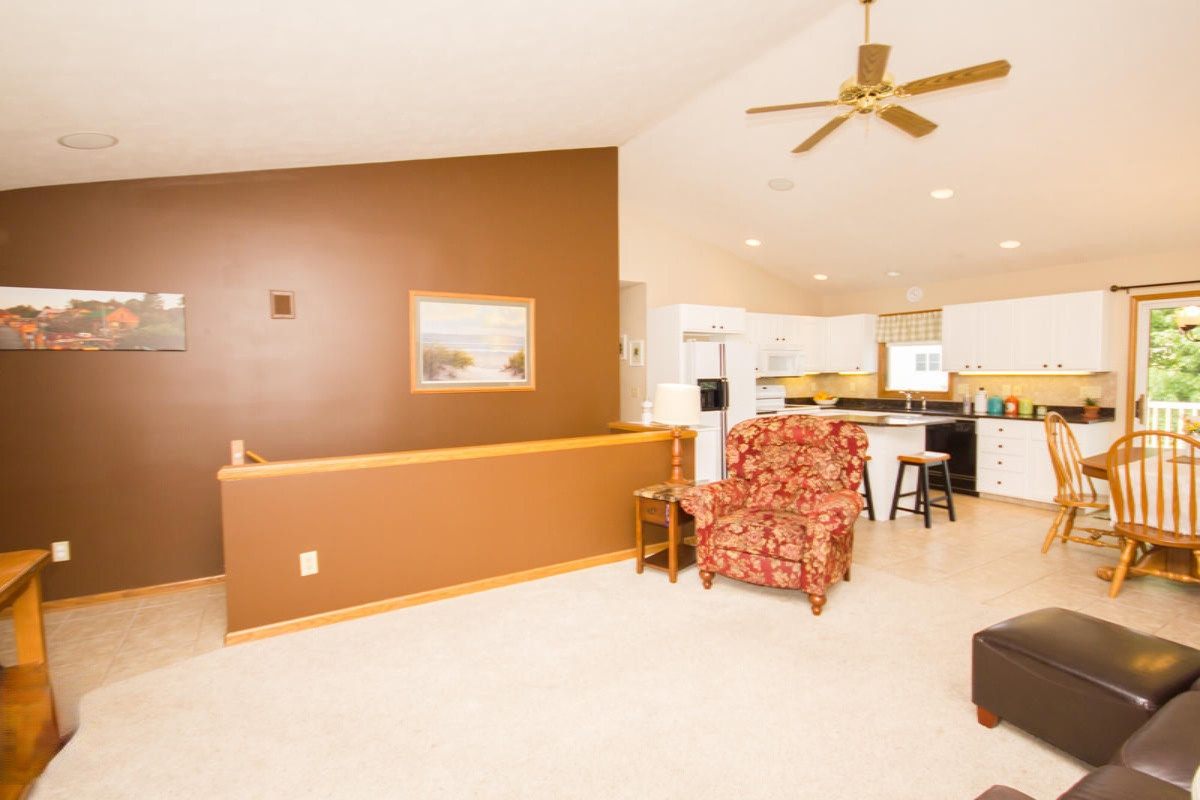 3112 Riley Ridge Road Holland, MI 49424 - Photo 4 of 20 IMG_6850