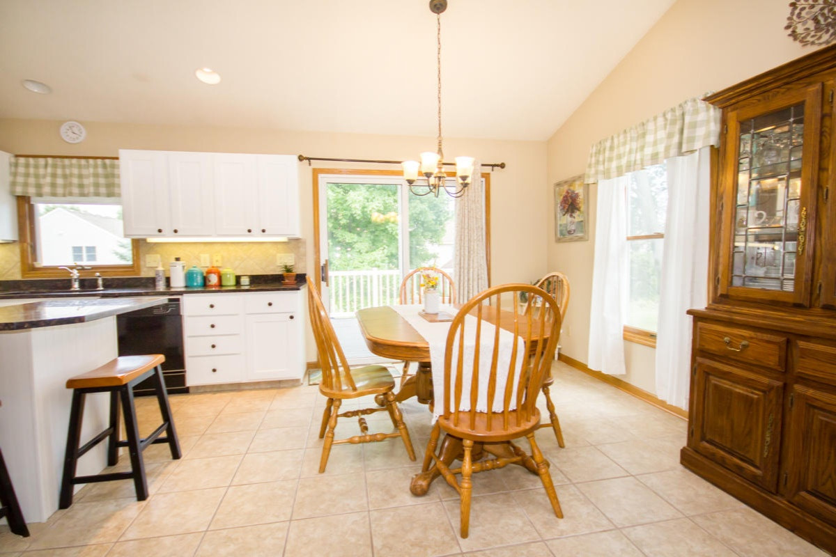 3112 Riley Ridge Road Holland, MI 49424 - Photo 7 of 20 IMG_6851