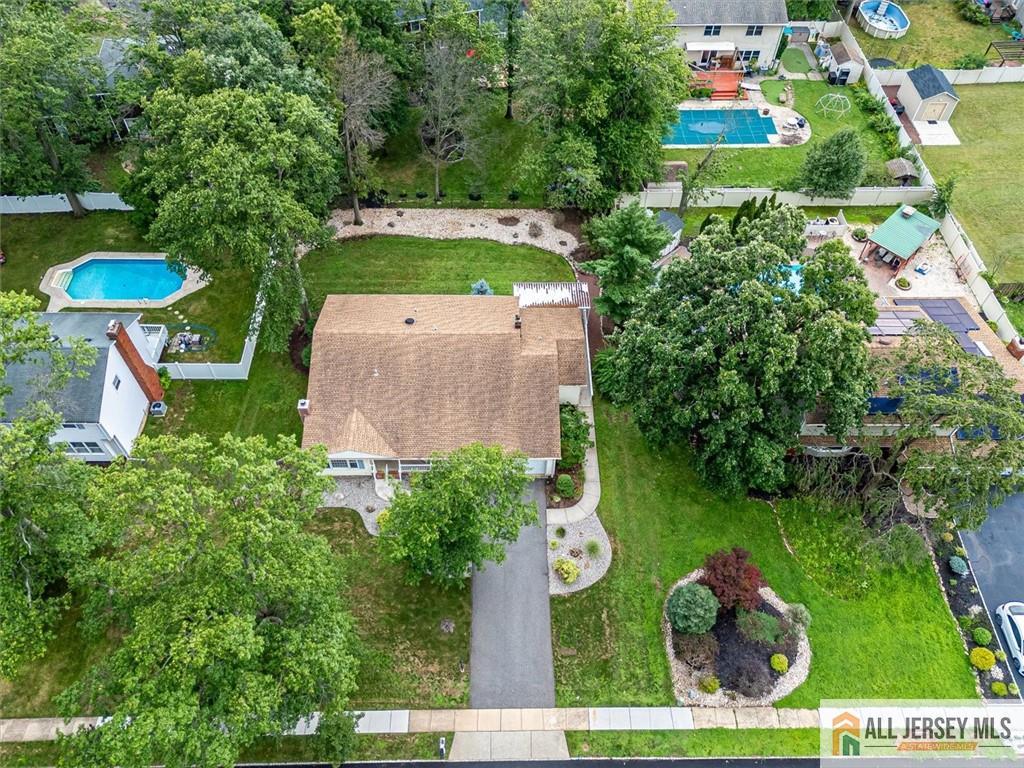 9 Boxwood Road Piscataway, NJ 08854 - Photo 8 of 51 Gallery Image 8