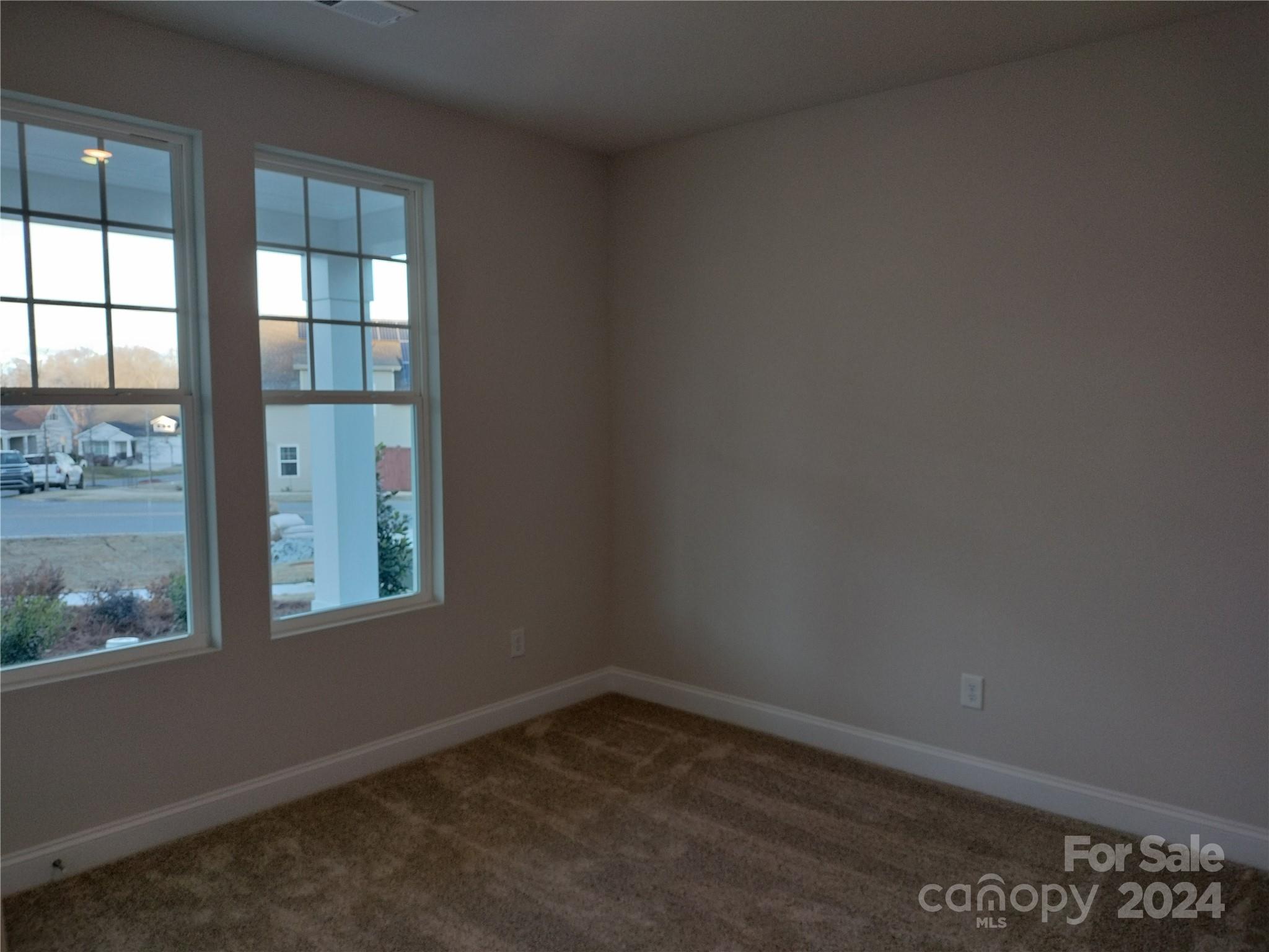 252 Hamrick Road, Unit 10 Cramerton, NC 28056 - Photo 6 of 37 an empty room with a window