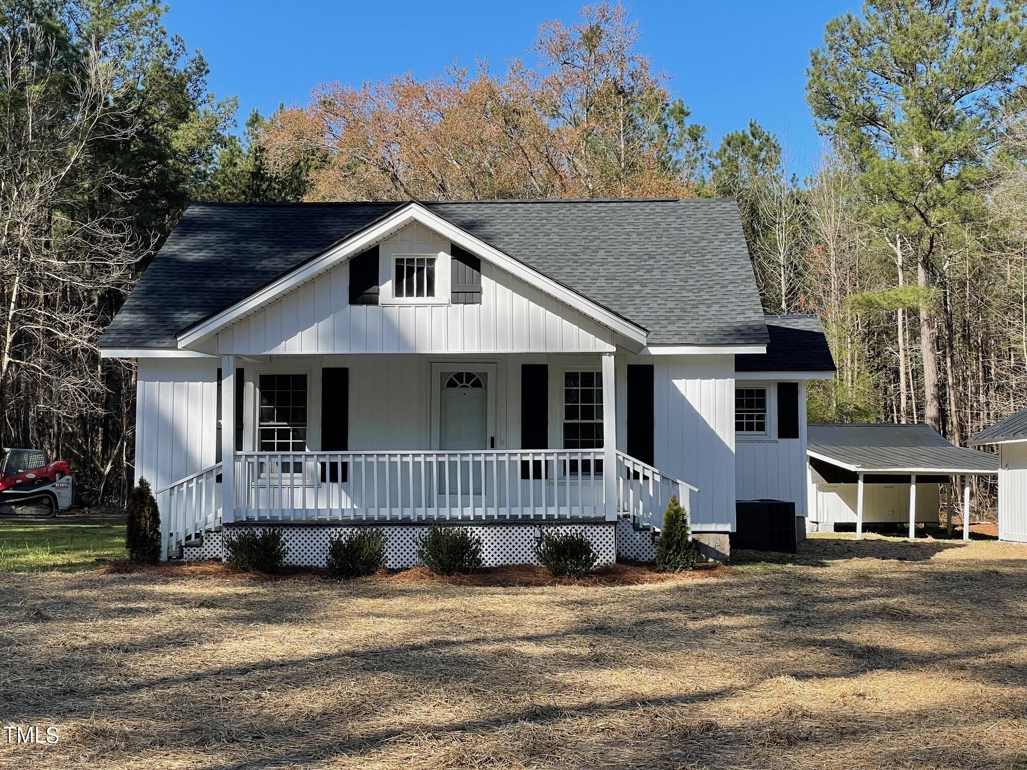 295 Turlington Road Dunn, NC 28334 - Photo 1 of 32 IMG_1286