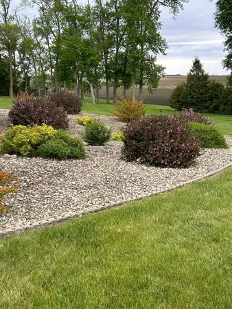 $549,900 | 23371 650th Avenue, Alden, MN 56009