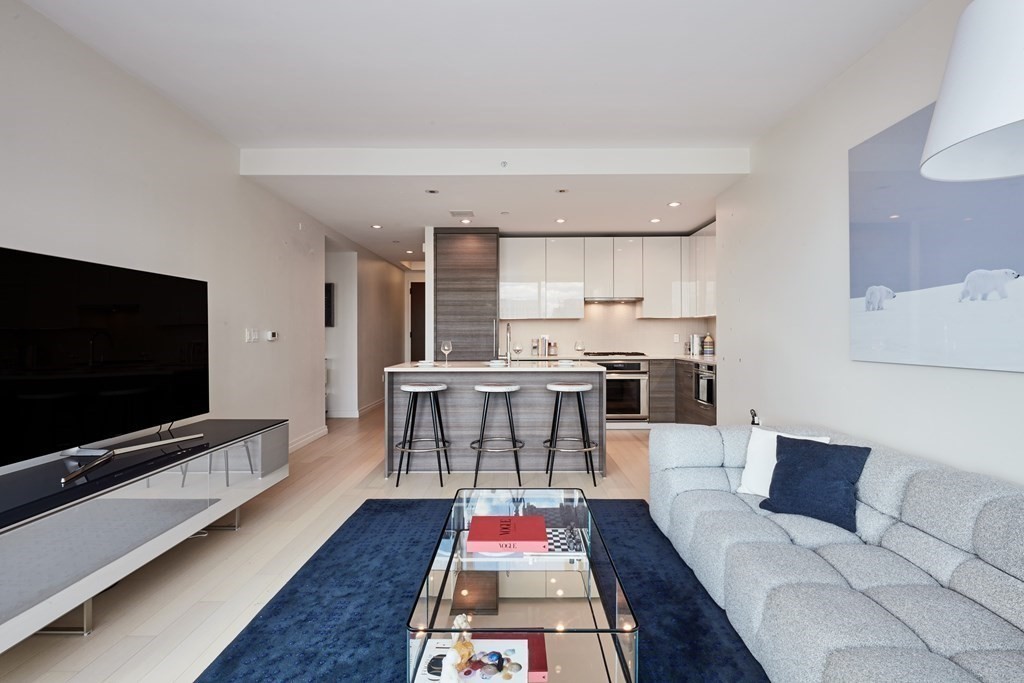 1 Franklin Street, Unit 2011 Boston, MA 02110 - Photo 6 of 33
