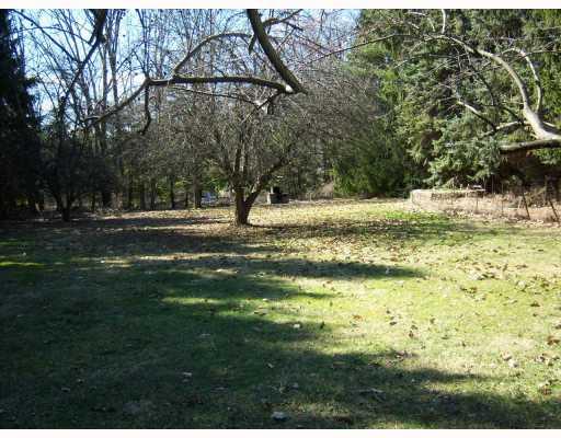 307 North Duffy Road Butler, PA 16001 - Photo 4 of 13 Yard/Garden.