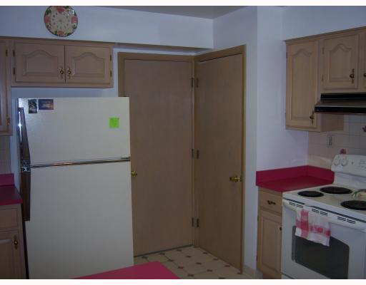 307 North Duffy Road Butler, PA 16001 - Photo 10 of 13 Kitchen.