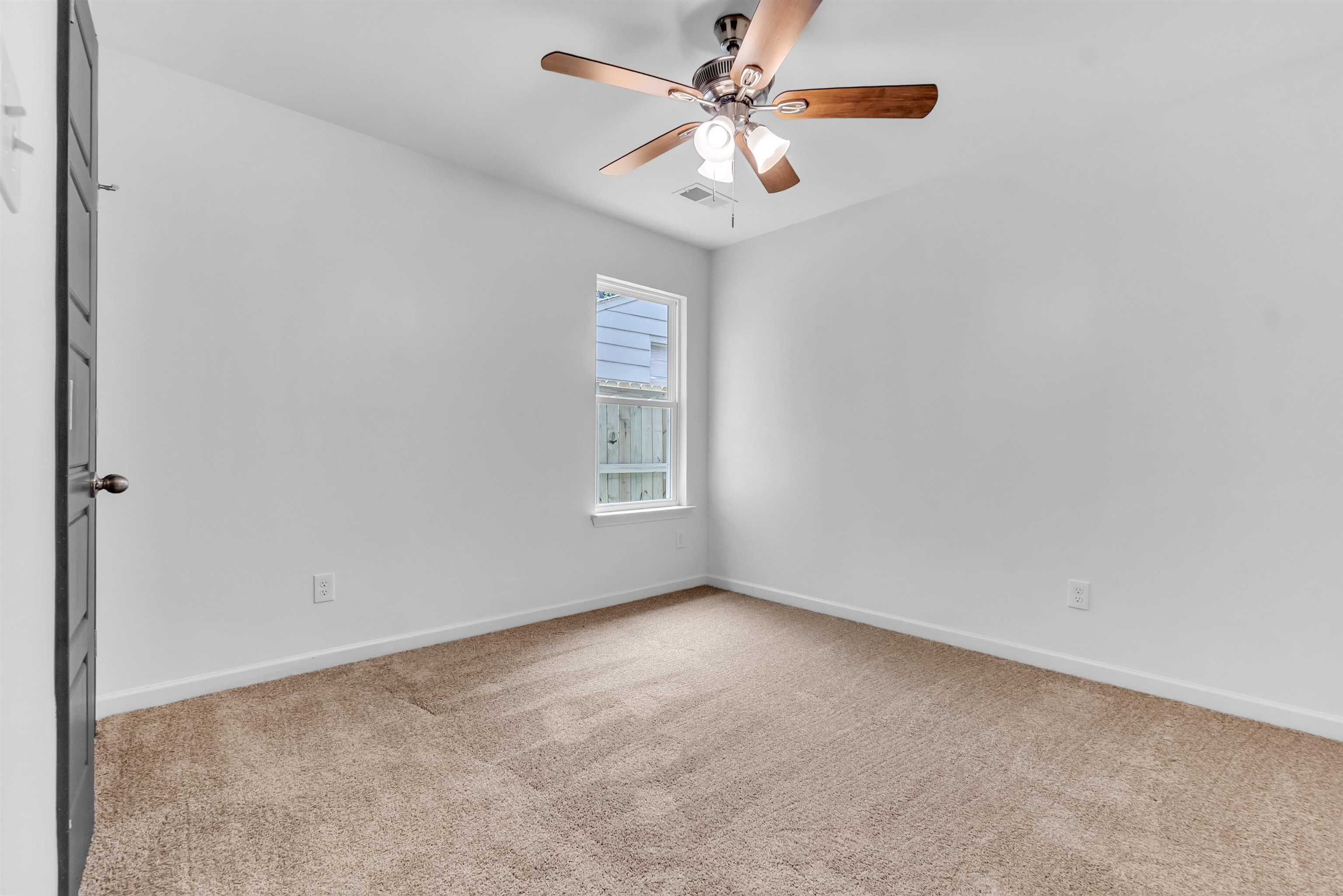 395 Hewlett Road Memphis, TN 38109 - Photo 17 of 23