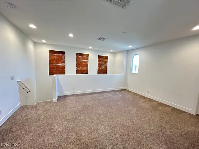 $2,700 | 8085 Skye Roar Court, Las Vegas, NV 89166