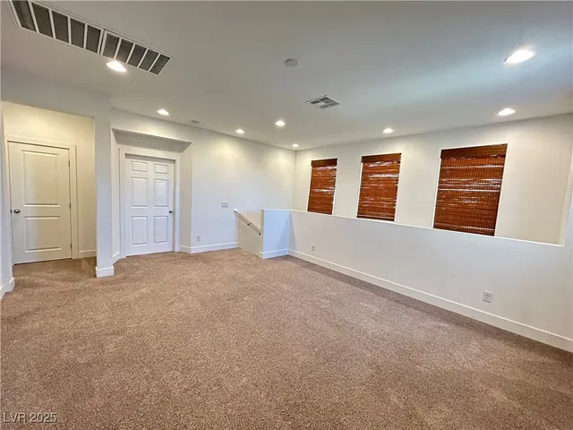 $2,700 | 8085 Skye Roar Court, Las Vegas, NV 89166