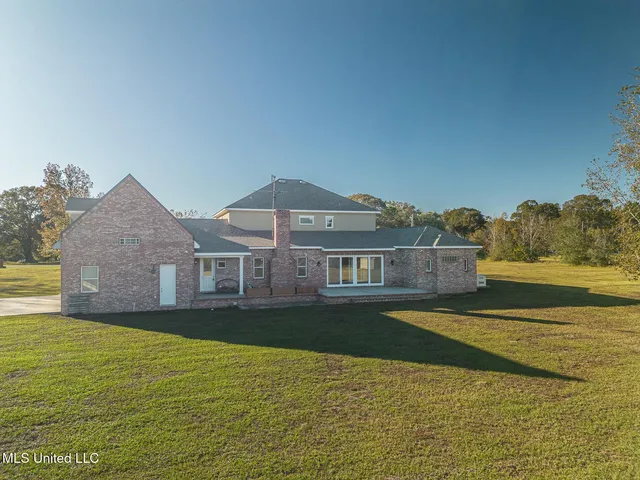 $849,000 | 19910 Red Oak Road, Saucier, MS 39574
