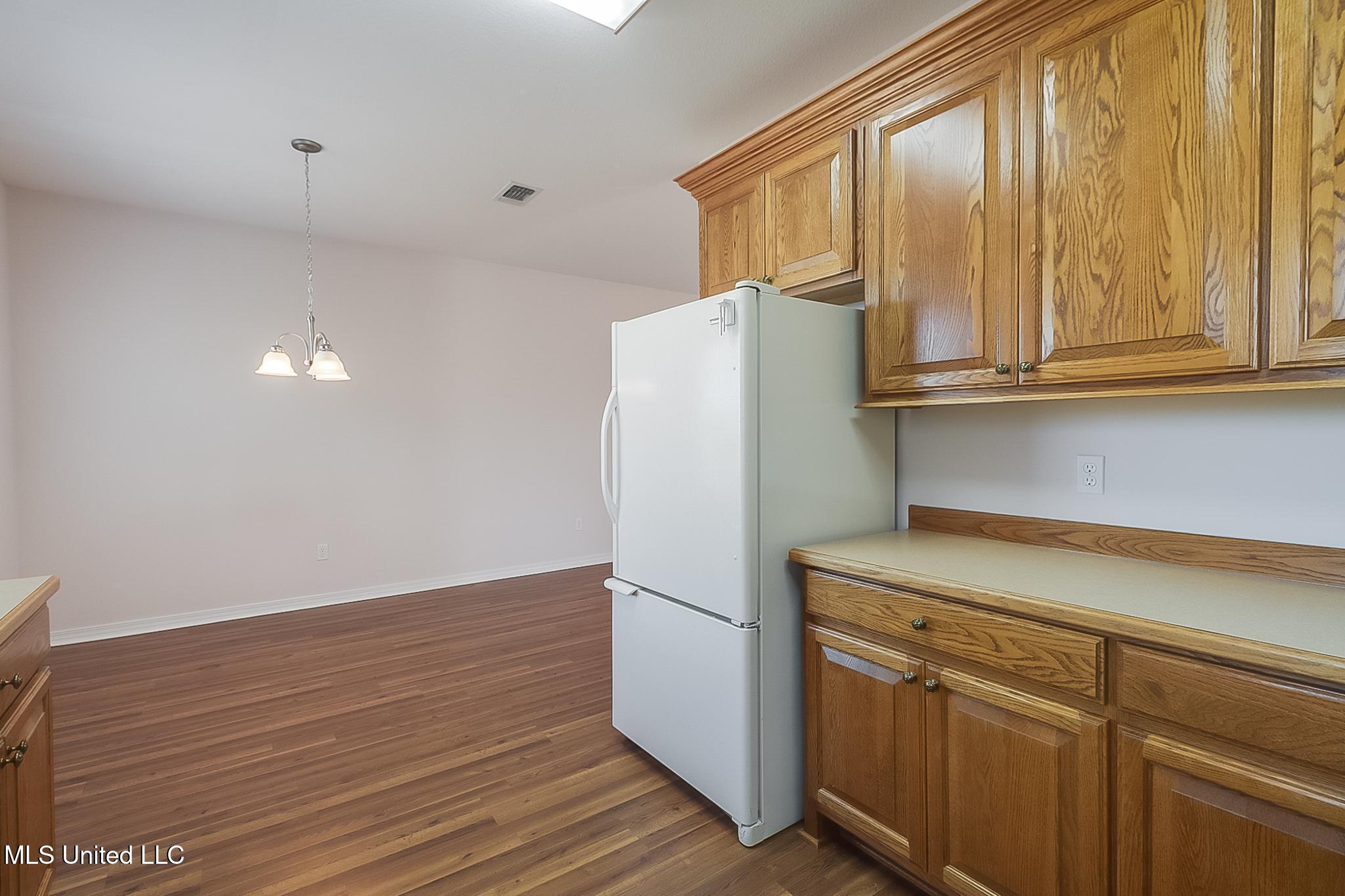 19910 Red Oak Road Saucier, MS 39574 - Photo 59 of 78 Apartment kitchen
