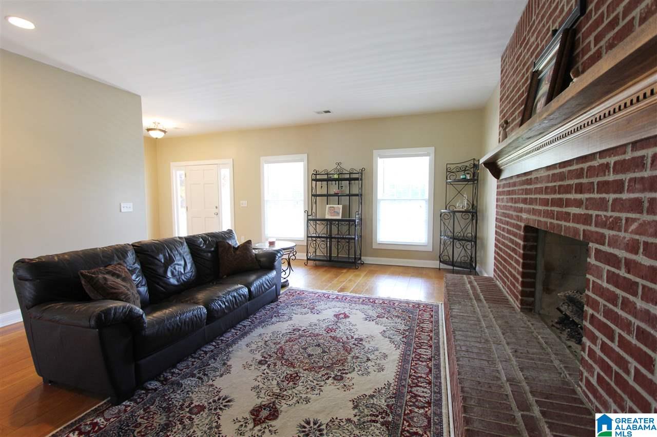 240 Jake Drive Sylacauga, AL 35151 - Photo 9 of 50
