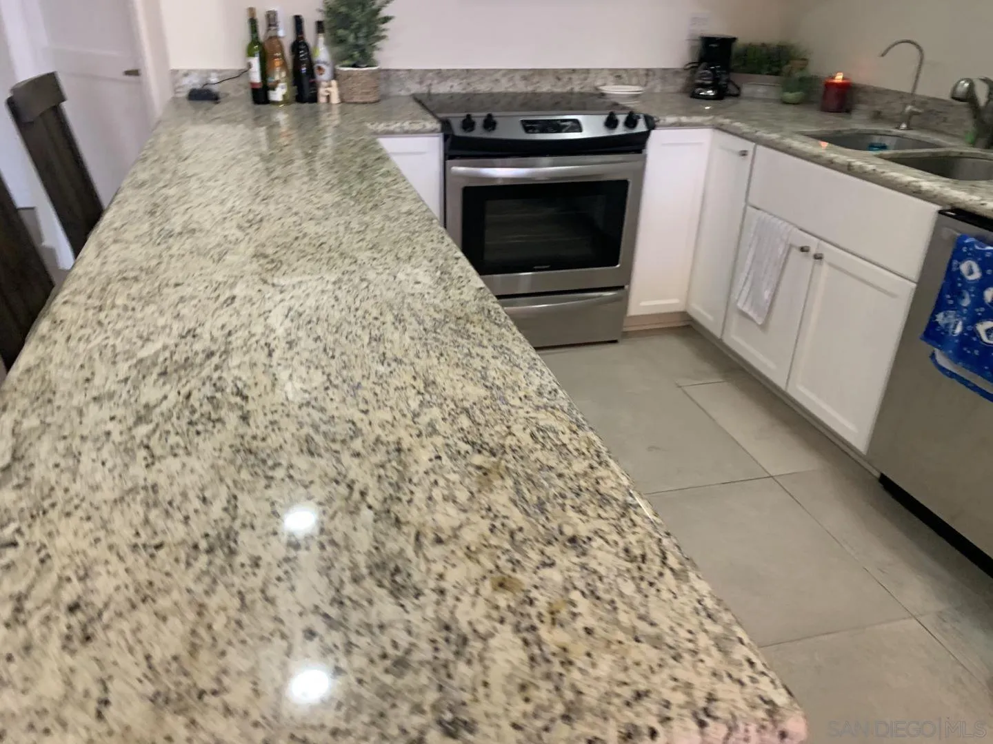 115 Carretera Libre Tijuana O'Neals, CA 93645 - Photo 23 of 62 a kitchen with a stove and a sink