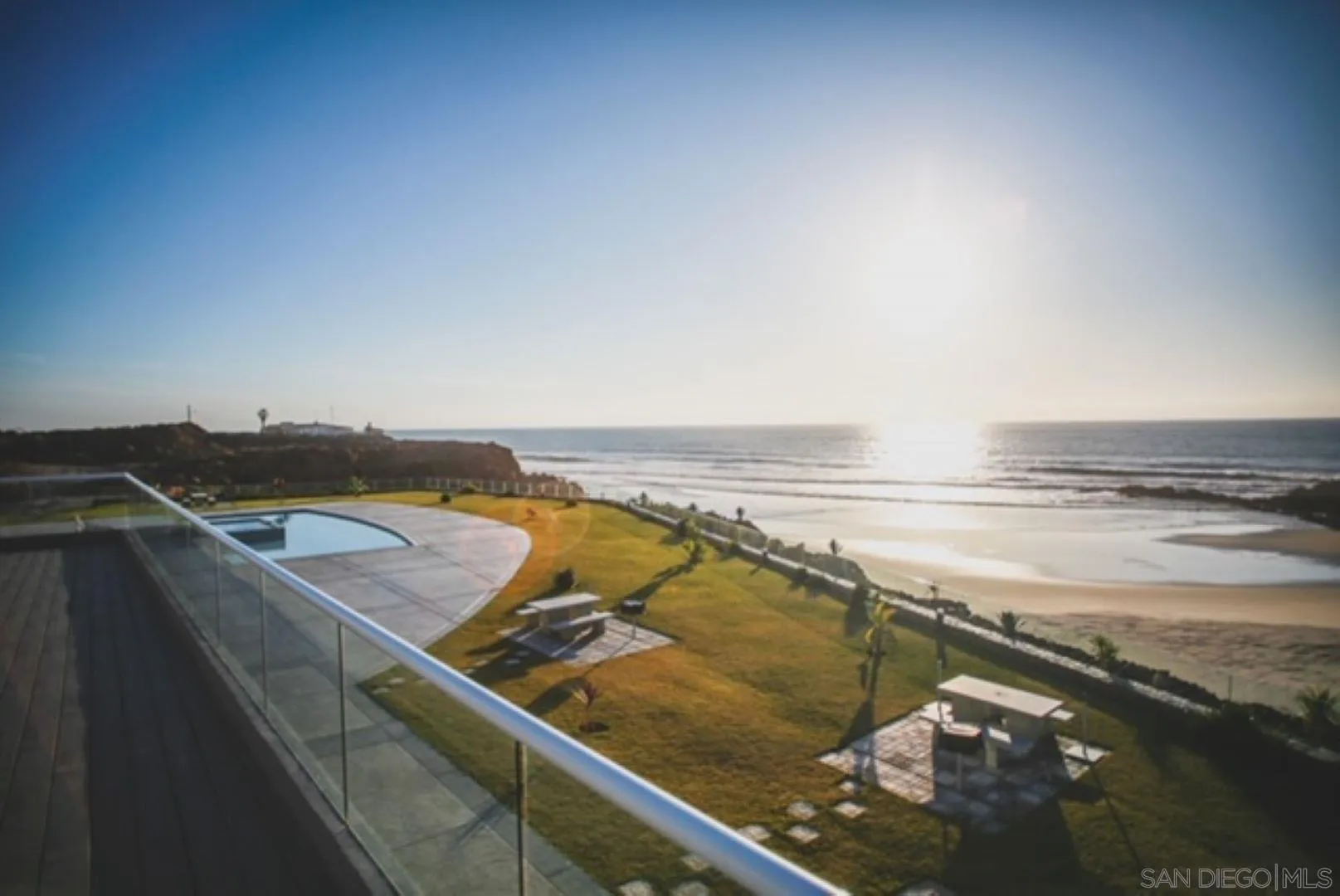 115 Carretera Libre Tijuana O'Neals, CA 93645 - Photo 34 of 62 a view of a balcony with an ocean view