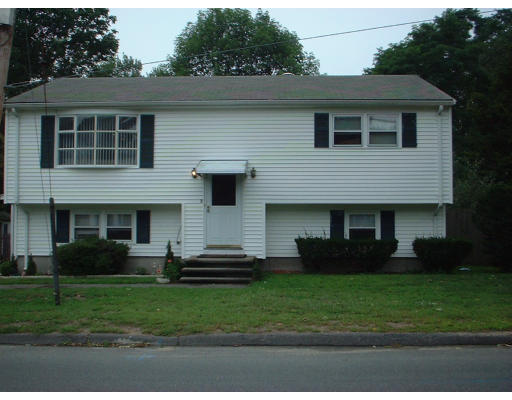 2 Oakdale Road North Reading, MA 01864 - Photo 1 of 6 Gallery Image 1