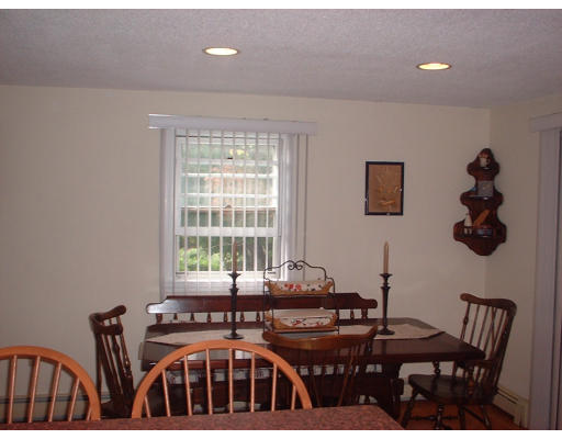 2 Oakdale Road North Reading, MA 01864 - Photo 4 of 6 Gallery Image 4