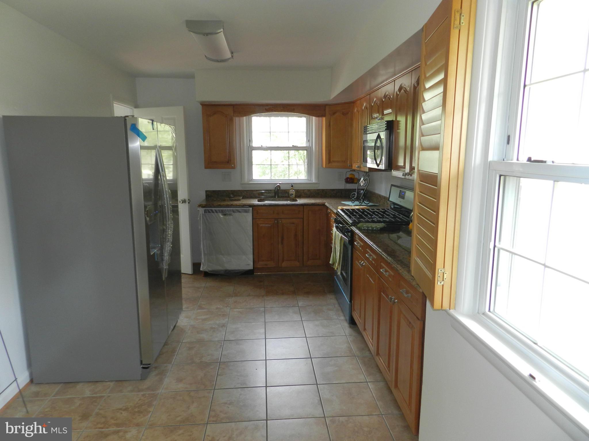 2614 Cory Terrace Silver Spring, MD 20902 - Photo 2 of 17 Interior (General)