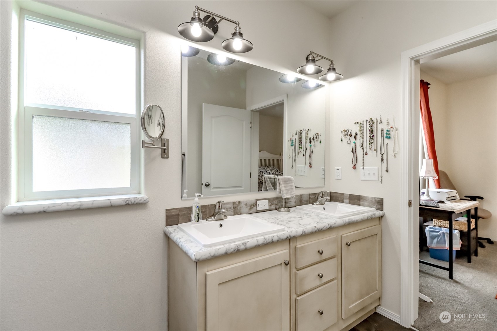5673 Bethel Road Southeast, Unit 5 Port Orchard, WA 98367 - Photo 16 of 35 Gallery Image 16