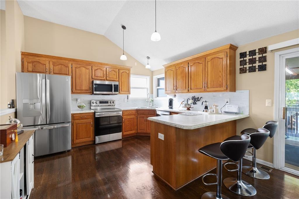 20490 219th Terrace Spring Hill, KS 66083 - Photo 12 of 53