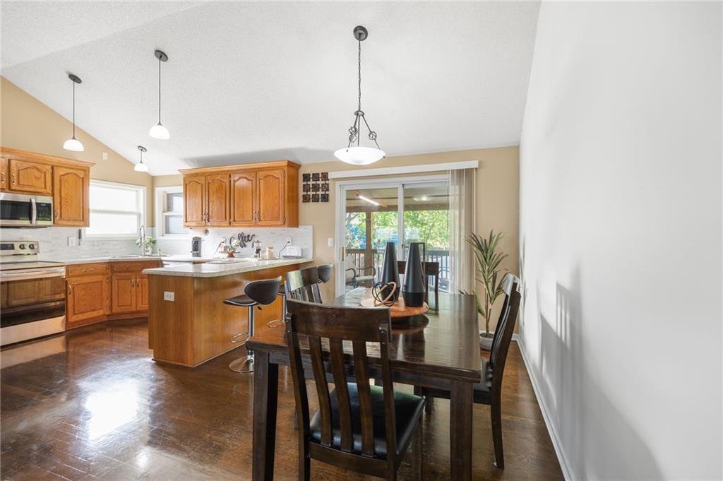 20490 219th Terrace Spring Hill, KS 66083 - Photo 17 of 53