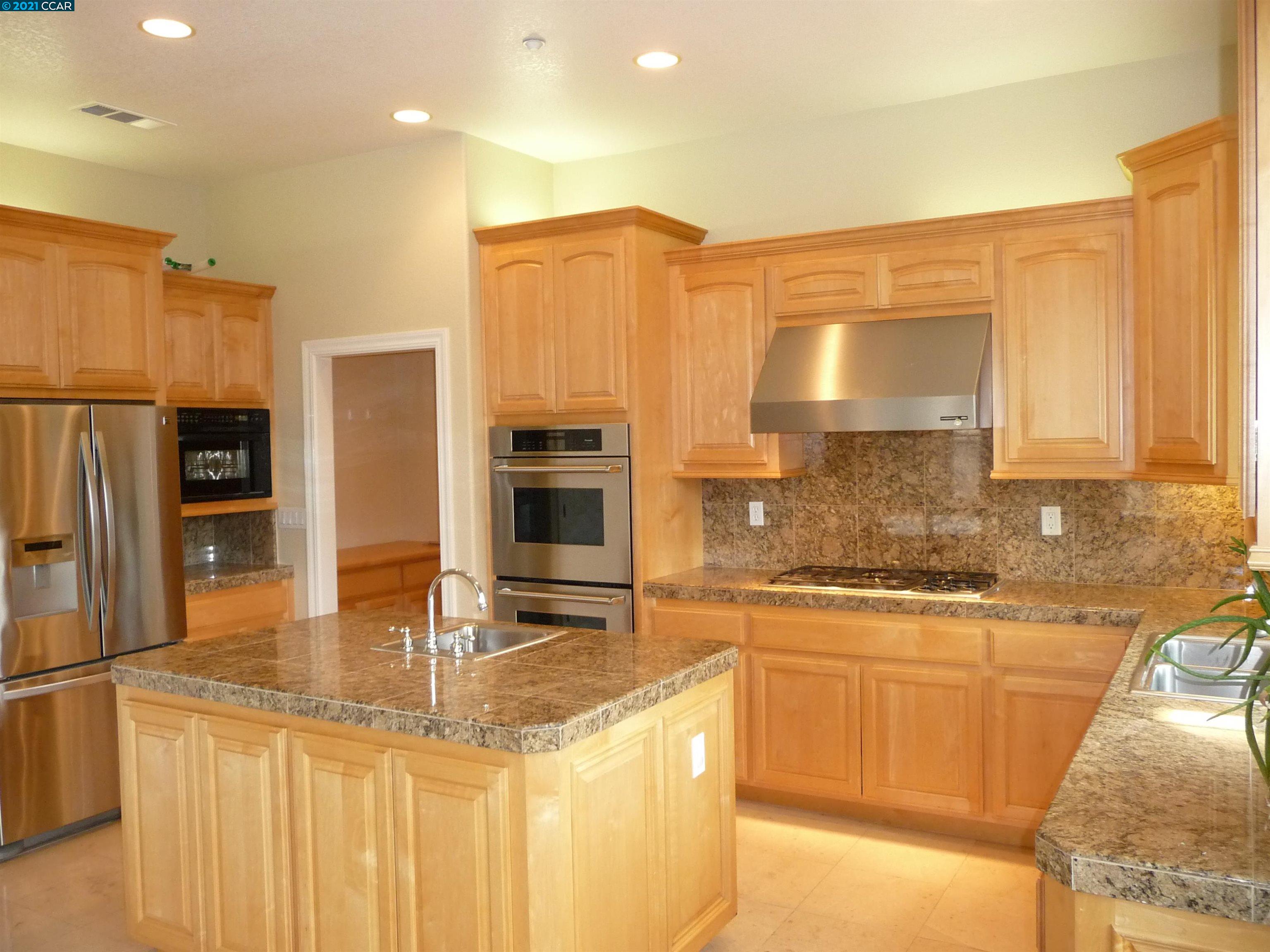 60 Stonecastle Drive Alamo, CA 94507 - Photo 5 of 21