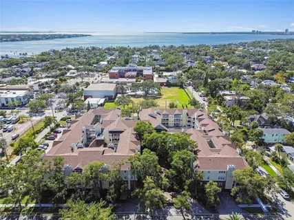 $189,900 | 1000 West Horatio Street, Unit 202, Tampa, FL 33606