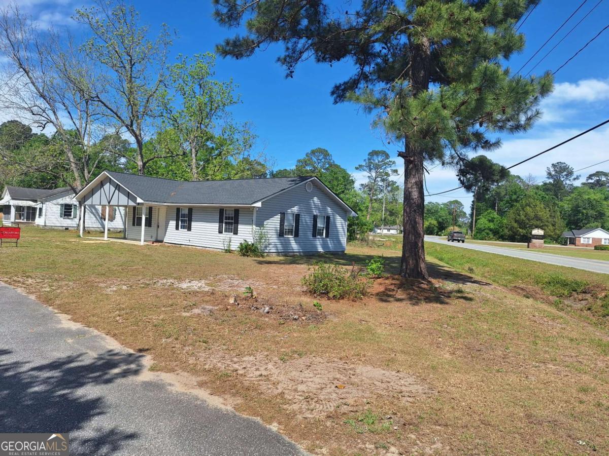 37 Faison Street Baxley, GA 31513 - Photo 16 of 17