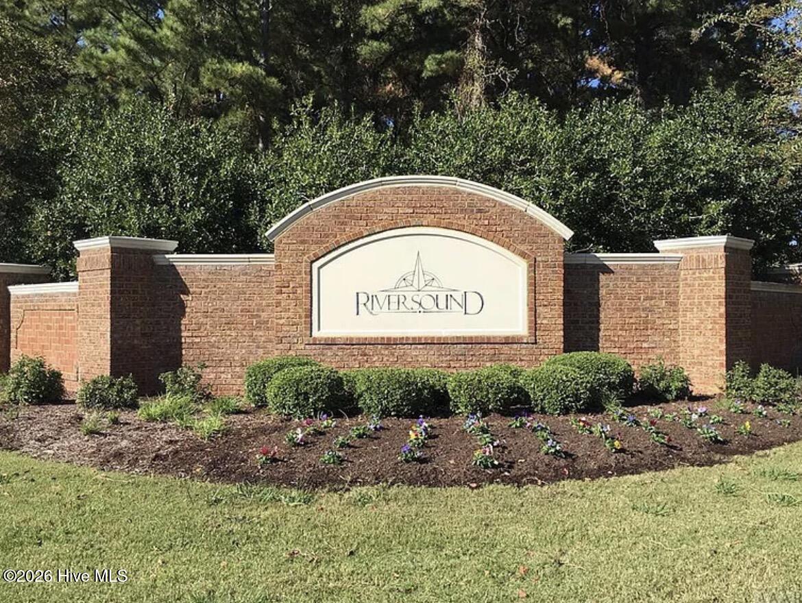 433 Riversound Drive Edenton, NC 27932 - Photo 3 of 40 front of gated community