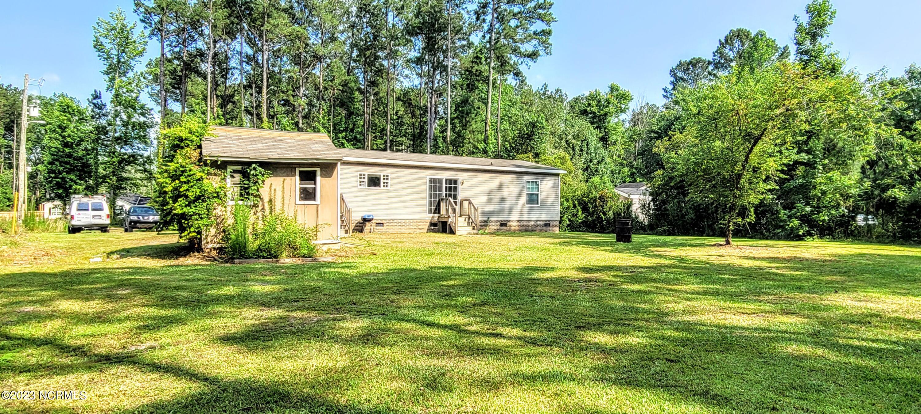 699 Pond Road Rocky Point, NC 28457 - Photo 21 of 25 20230611_162807
