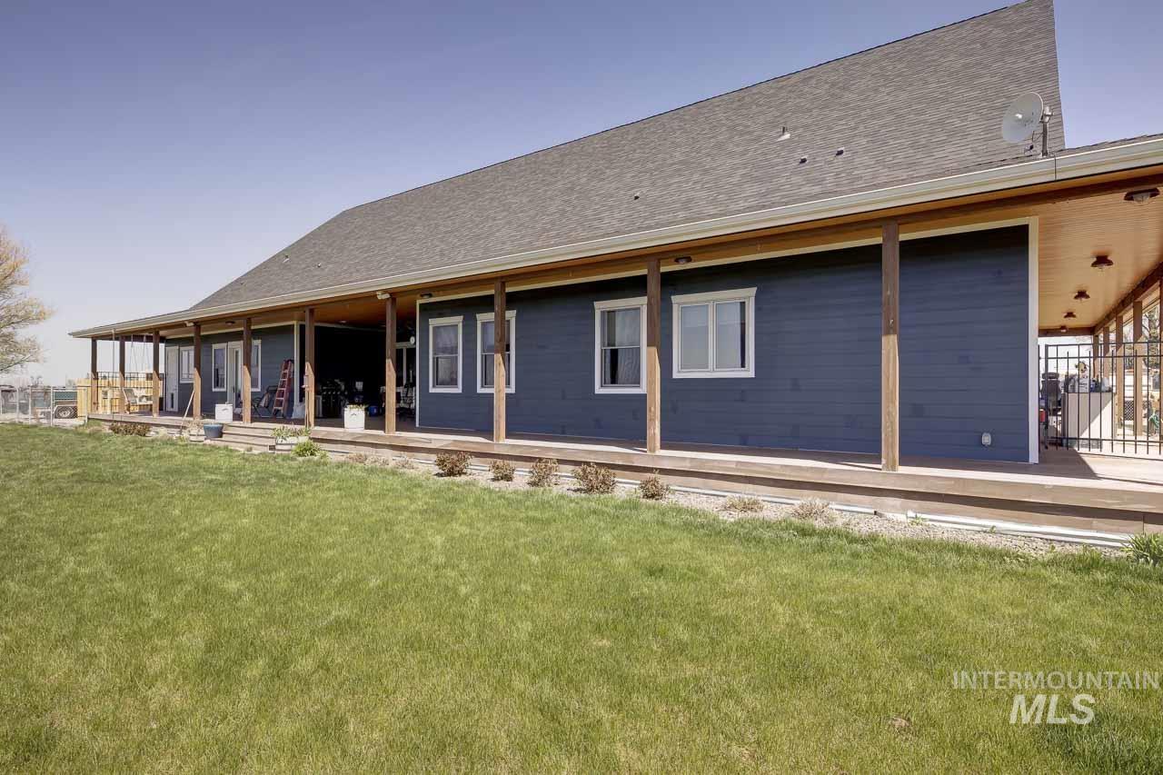 415 North Locust Grove Road Kuna, ID 83634 - Photo 9 of 48
