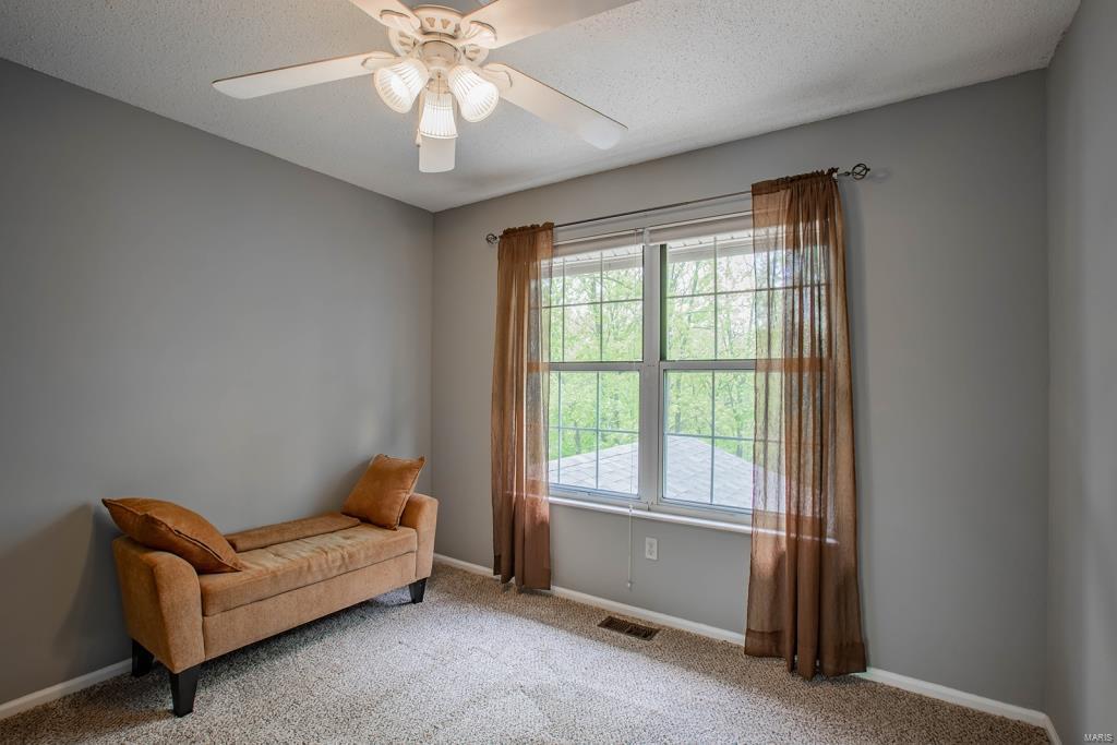 7036 Chalkstone Road St. Louis, MO 63129 - Photo 18 of 36 Gallery Image 18
