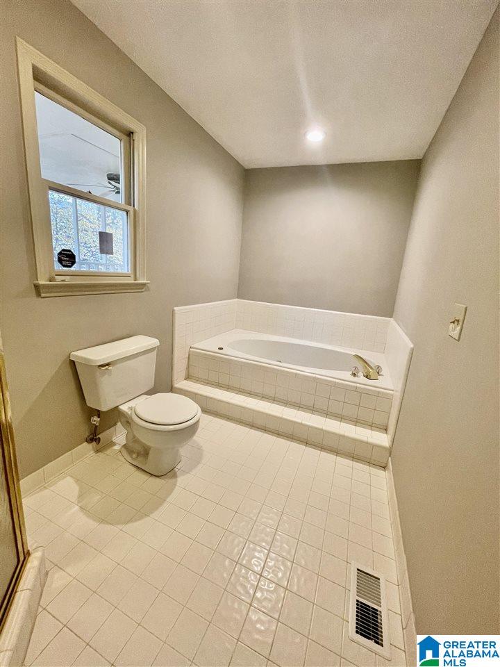 1222 Woodmont Road Anniston, AL 36207 - Photo 24 of 50