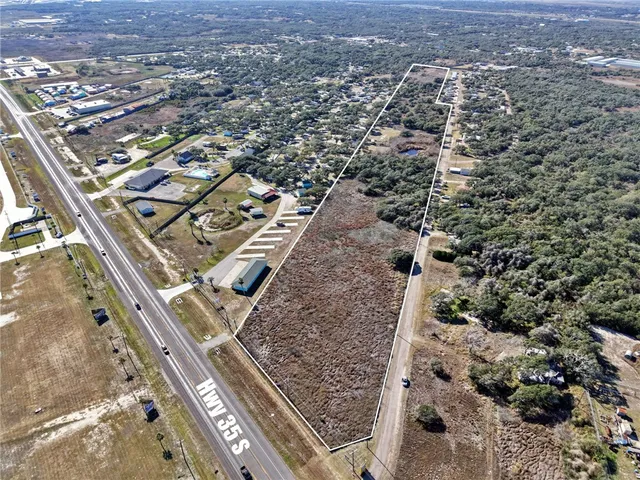$950,000 | 4317 Highway 35, Rockport, TX 78382