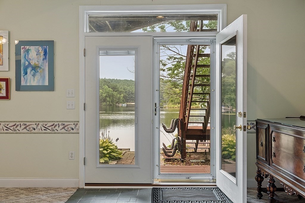 10 Bumpy Lane Methuen, MA 01844 - Photo 16 of 42