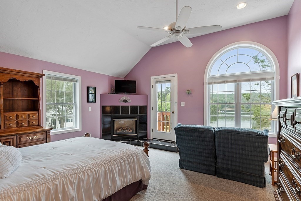 10 Bumpy Lane Methuen, MA 01844 - Photo 18 of 42