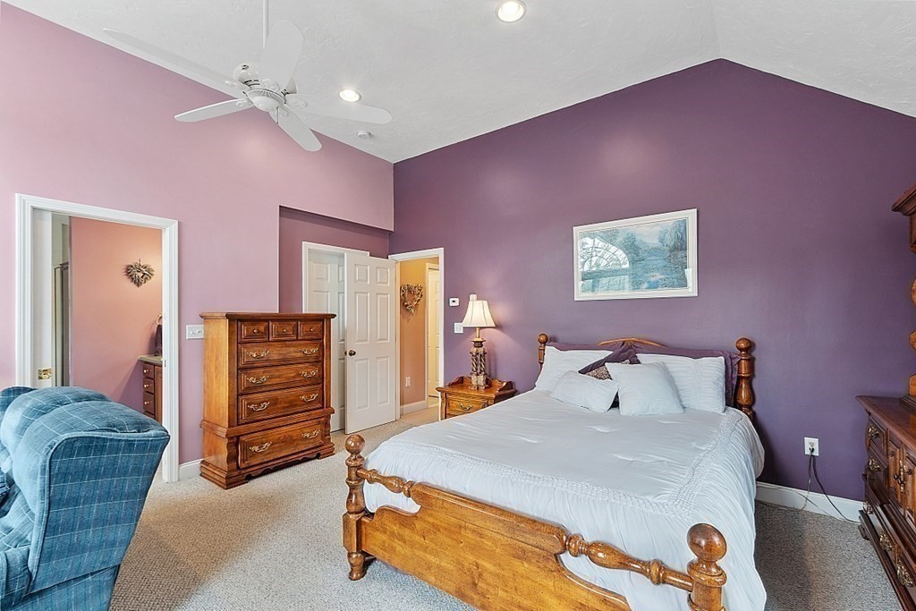 10 Bumpy Lane Methuen, MA 01844 - Photo 19 of 42