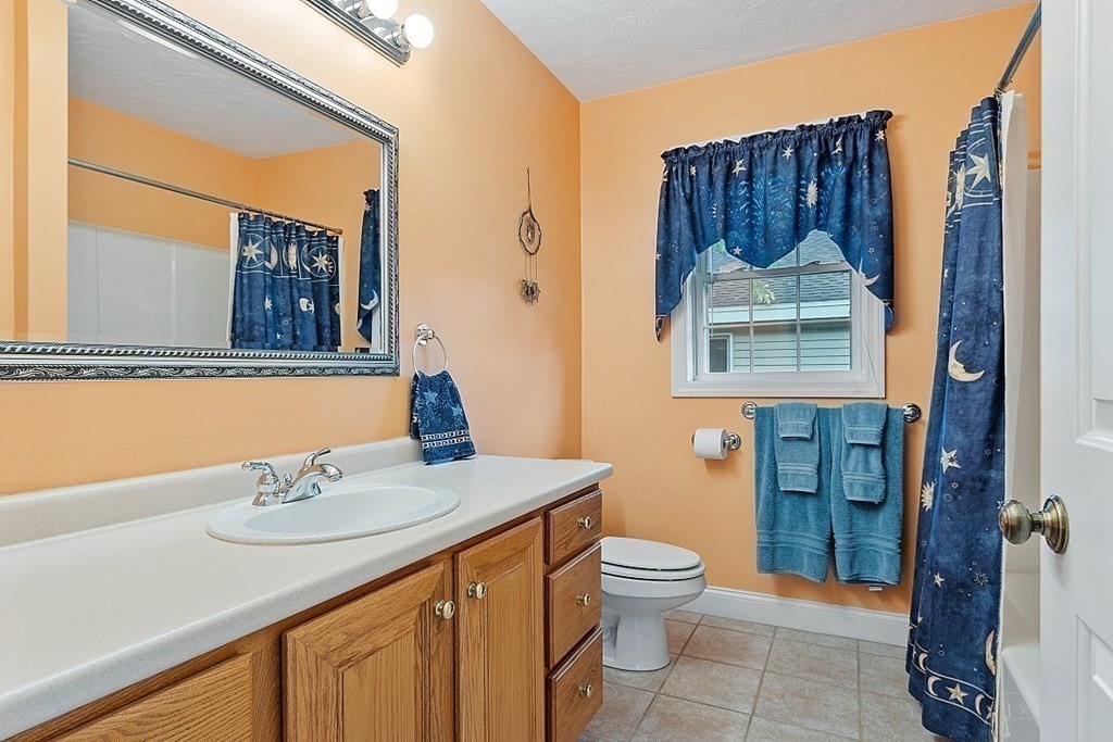 10 Bumpy Lane Methuen, MA 01844 - Photo 29 of 42