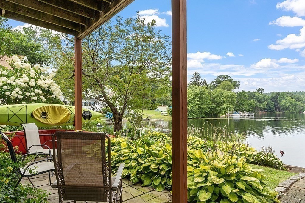 10 Bumpy Lane Methuen, MA 01844 - Photo 39 of 42